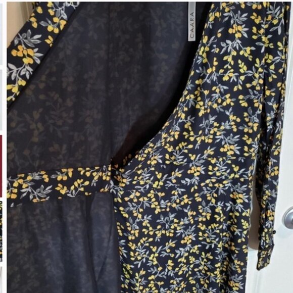 CAARA Black Floral Wrap Midi Dress NWT size Medium D81 - Picture 3 of 9